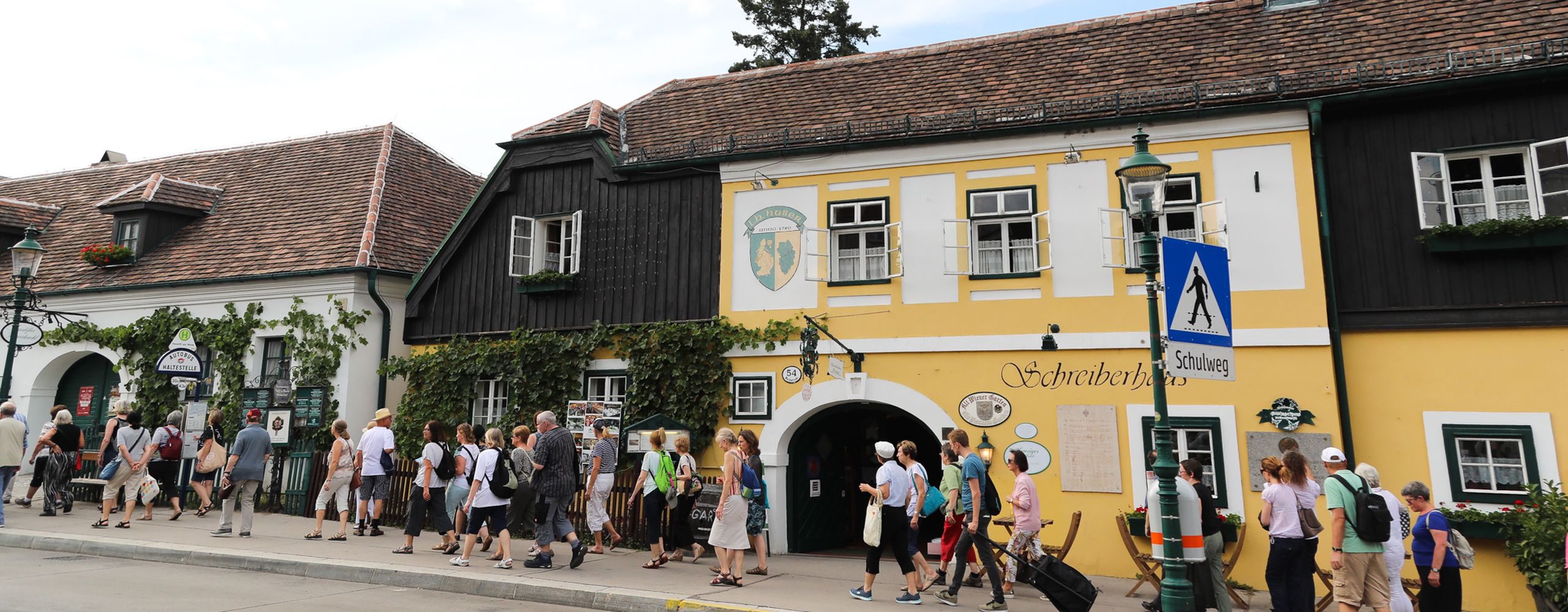 Wien ist eine Metropole, die eigene Weinbaugebiete hat. Das Geh-Cafe besuchte Neistift am Walde und Salmannsdorf und machte sich ein Bild vom ländlichen Teil der Stadt. Foto: Christian Fürthner